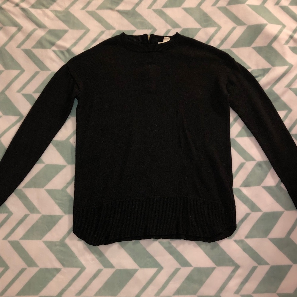 H&M’ Black/dark gray sweater